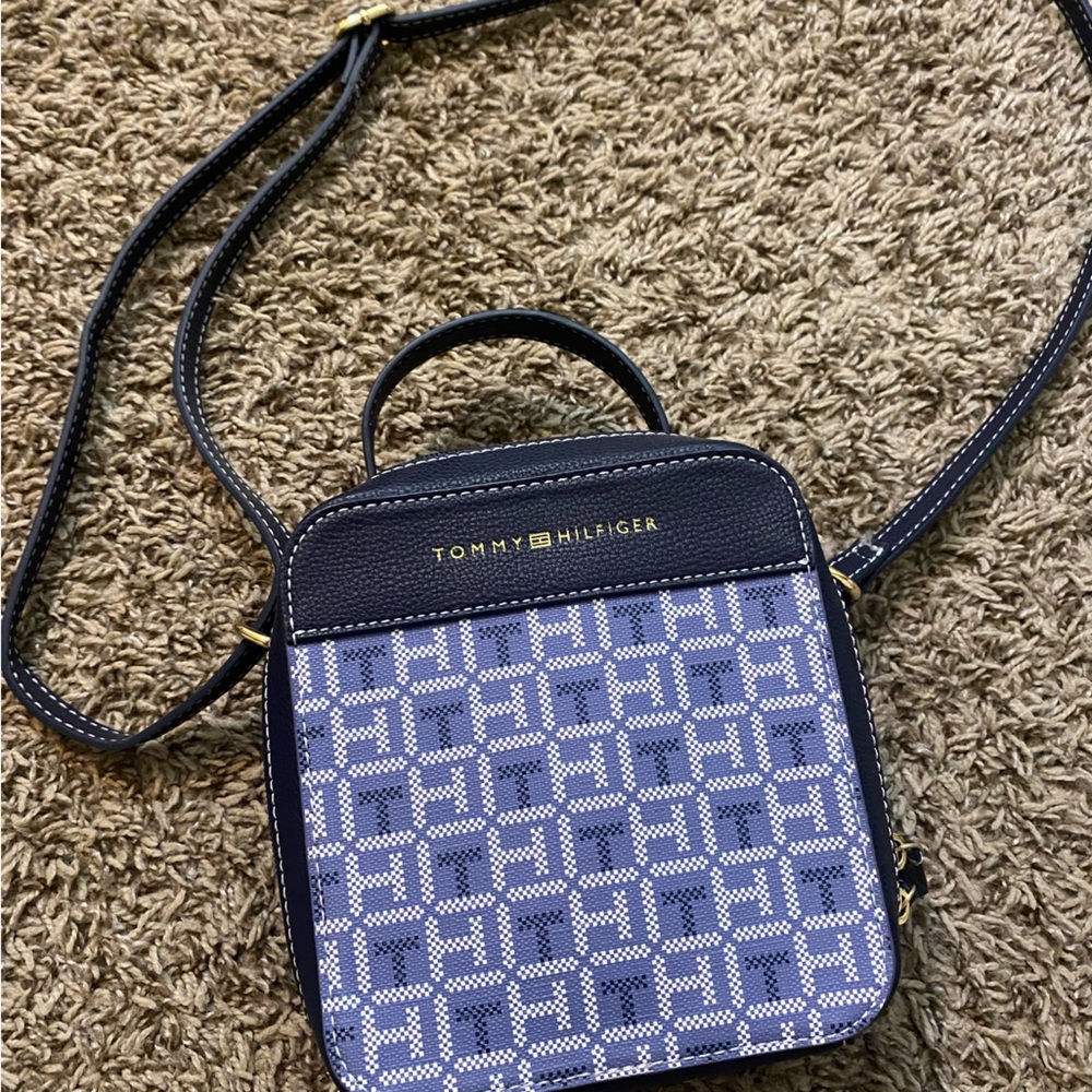 Tommy Hilfiger Square Blue Bag
